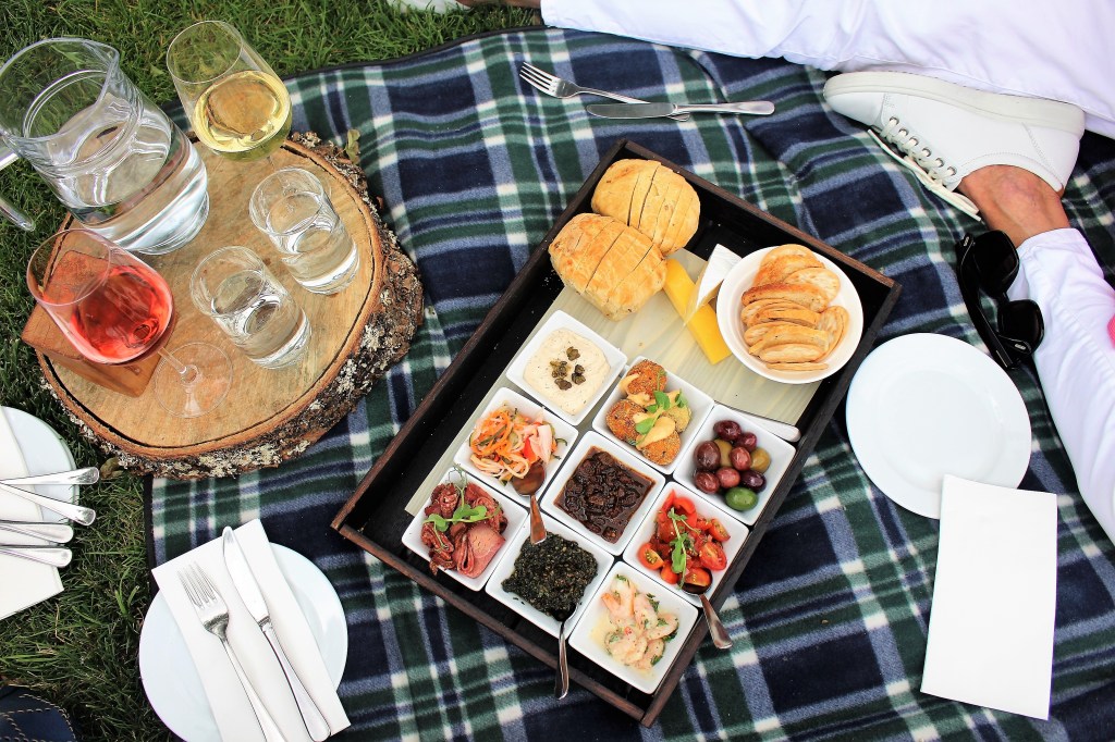 Hawke’s Bay Guide: Farmers Market, Wineries and&nbsp;More